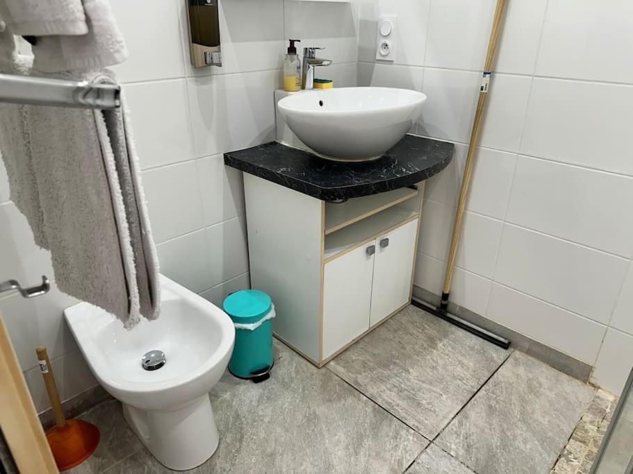 Moderne Mini Maison Lézignan-Corbières Esterno foto