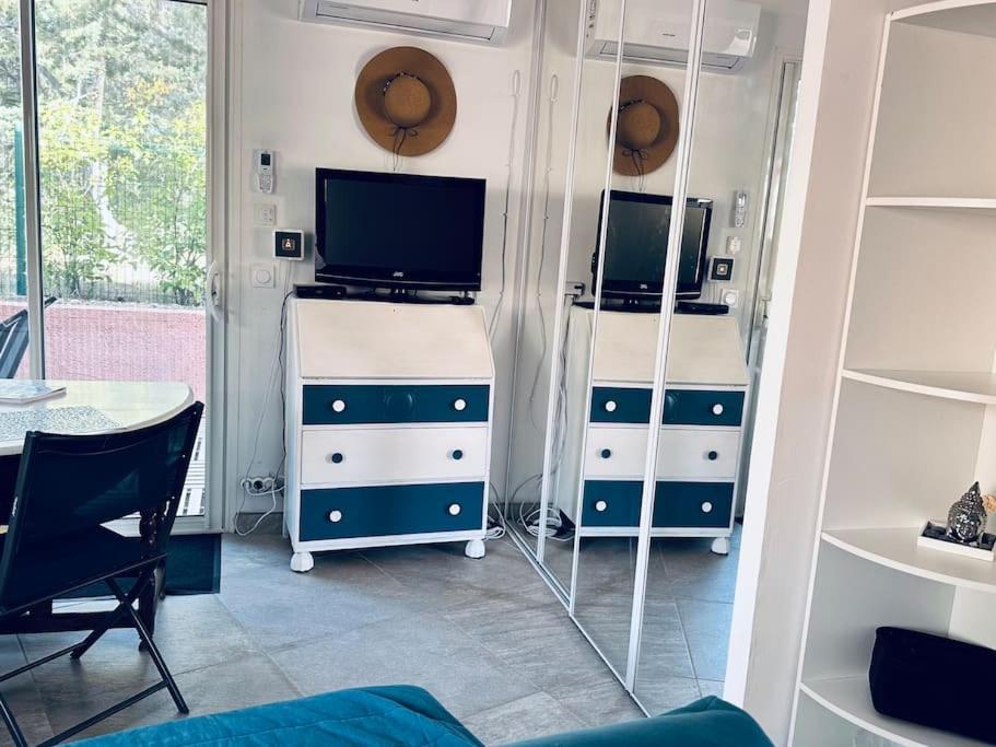 Moderne Mini Maison Lézignan-Corbières Esterno foto