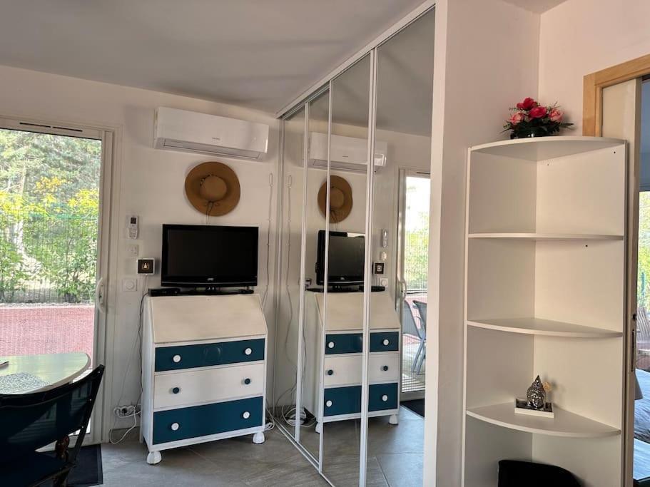 Moderne Mini Maison Lézignan-Corbières Esterno foto